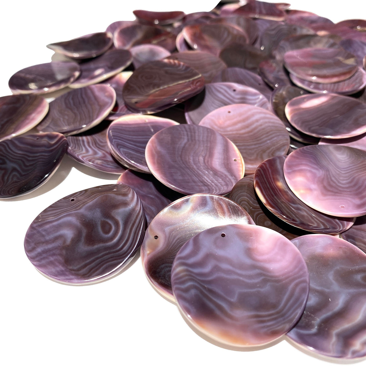Bundle-10 Pcs Darkest Wampum Shell Pendant Bead USA Authentic East Coast Quahog - Never Dyed or Color Enhanced - Top Drilled Coin