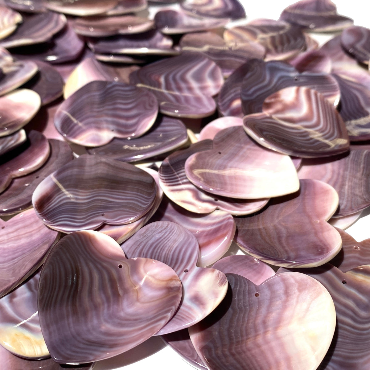 Bundle-10 Pcs Wampum Shell Pendant Bead (2-Tone Matrix) USA Authentic East Coast Quahog - Never Dyed or Color Enhanced - Top Drilled Heart