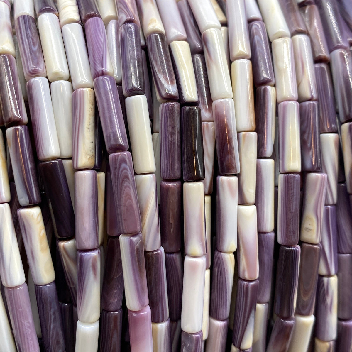 2-Tone Purple & White Wampum Quahog Shell Beads From USA (America's First Currency Year 1637-1673) Smooth Tube 4X13mm (Tiny)