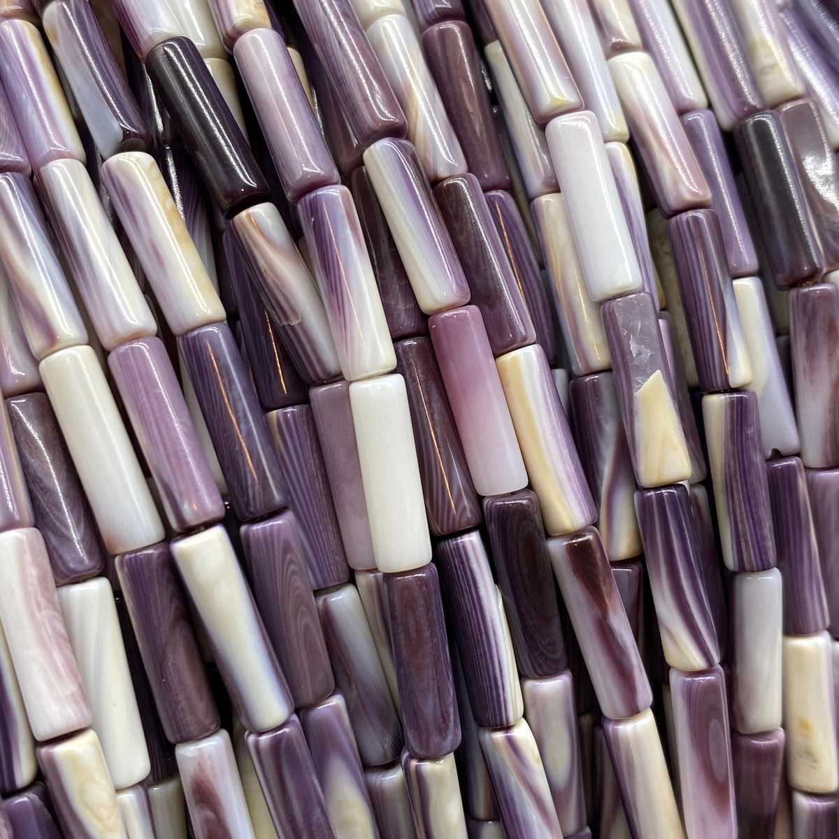 2-Tone Purple & White Wampum Quahog Shell Beads From USA (America's First Currency Year 1637-1673) Smooth Tube 4X13mm (Tiny)