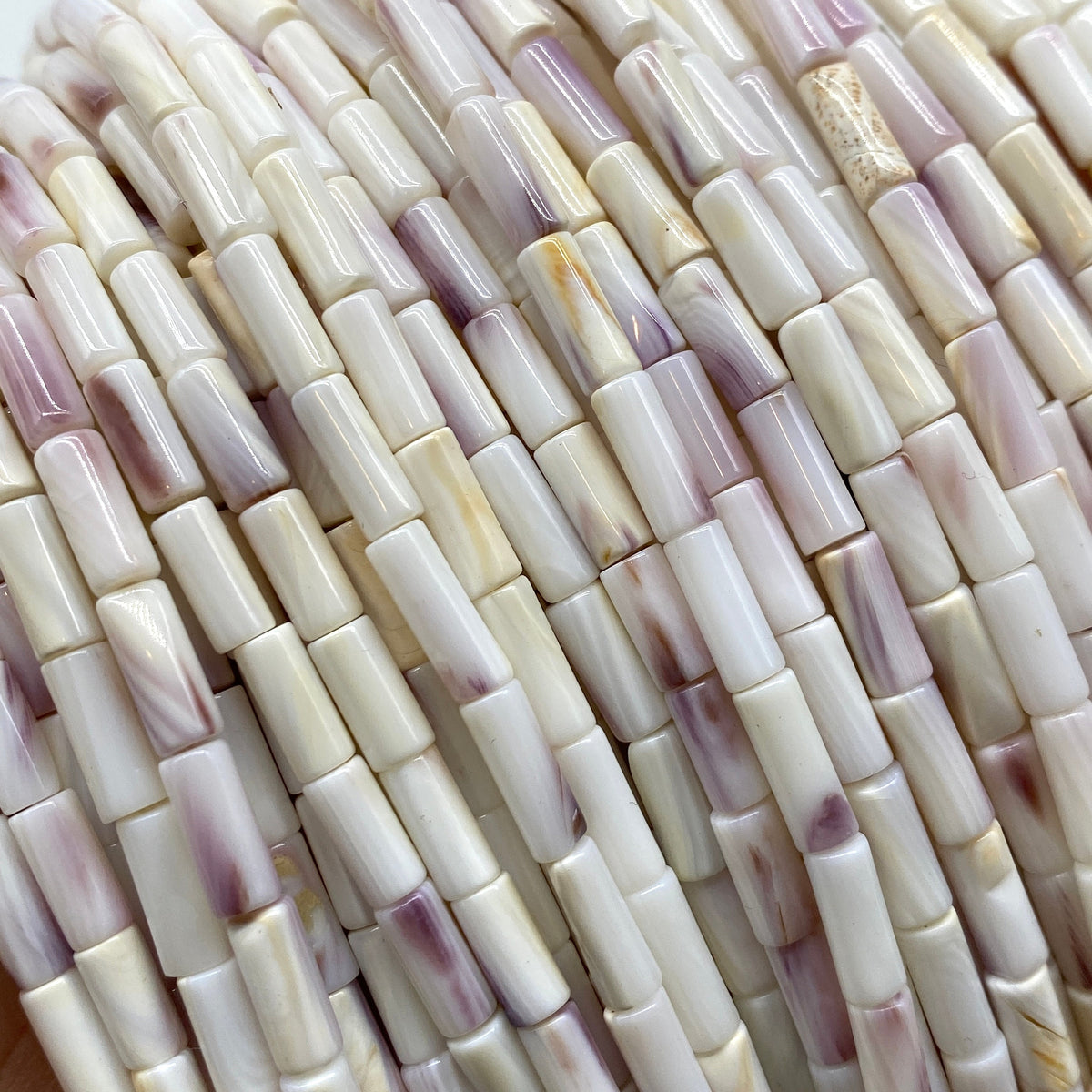 White Wampum Shell Beads with Lavender-Tone From New England/New York Beaches (America's First Currency Year 1637-1673) Tube 5X8mm (Tiny)