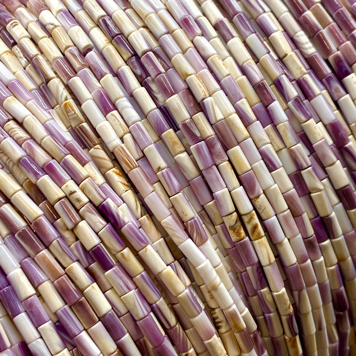 White Wampum Shell Beads Lavender Tone USA East Coast Quahog - Native American Style - Ideal  For Wampum Belt Design - Tube 3X5mm Tiny