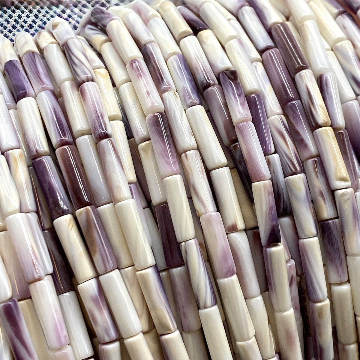 White Wampum Shell Beads Lavender-Tone USA Authentic East Coast Quahog (America's First Currency 1637-1673) AAA Luster - Smooth Tube 4X13mm