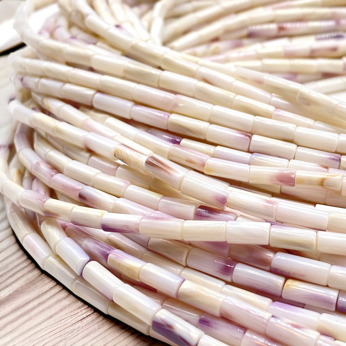 White Wampum Shell Beads with Lavender-Tone From New England/New York Beaches (America's First Currency Year 1637-1673) Tube 5X8mm (Tiny)