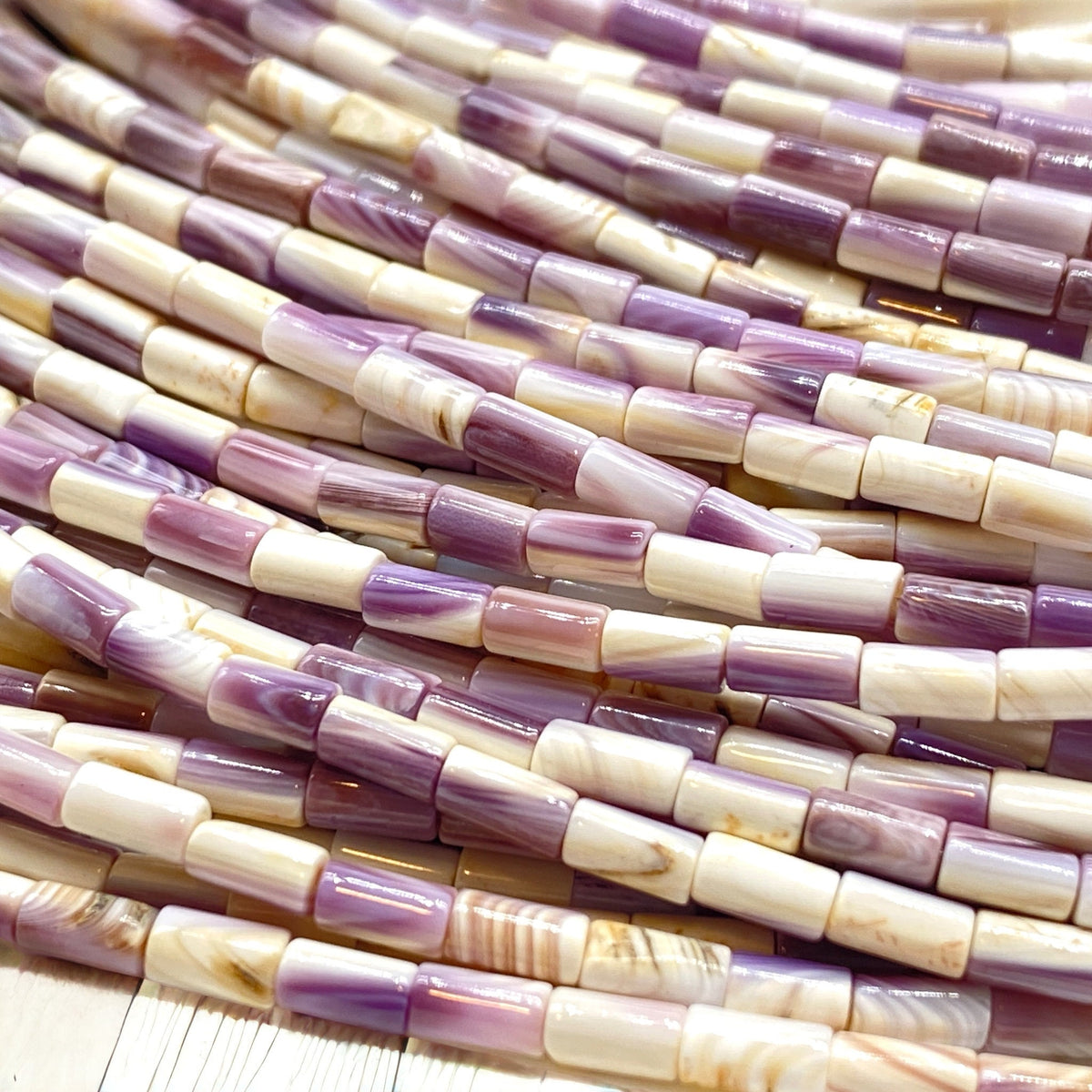White Wampum Shell Beads Lavender Tone USA East Coast Quahog - Native American Style - Ideal  For Wampum Belt Design - Tube 3X5mm Tiny