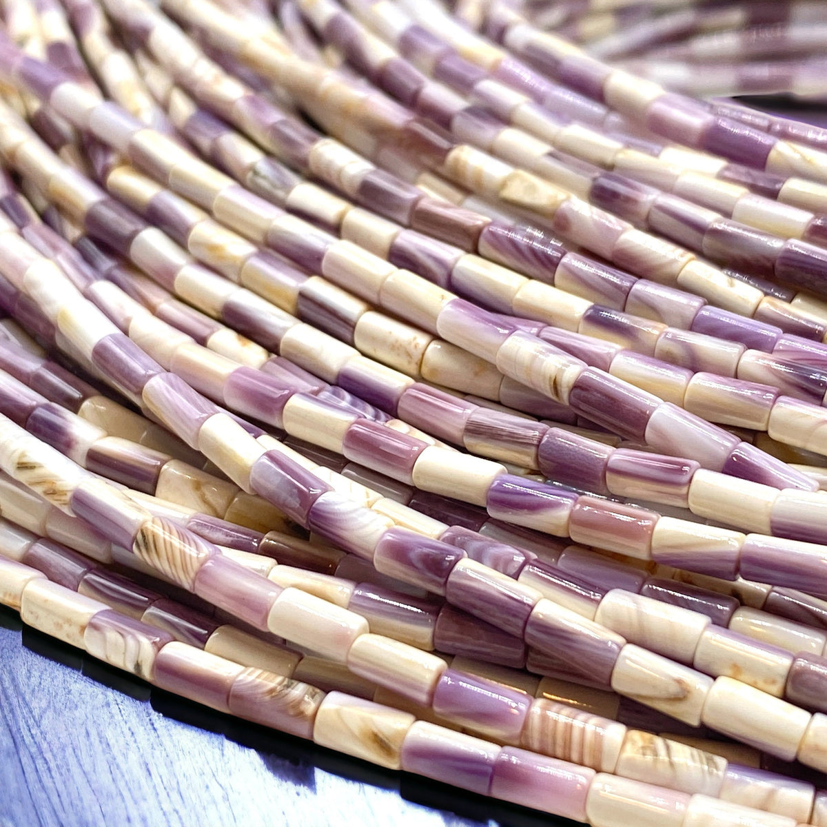 White Wampum Shell Beads Lavender Tone USA East Coast Quahog - Native American Style - Ideal  For Wampum Belt Design - Tube 3X5mm Tiny