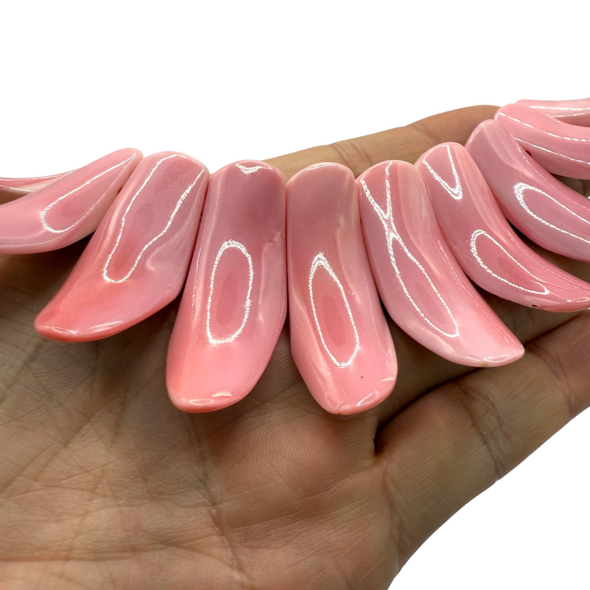 XL GRADUATED Bahamas Queen Conch Shell Beads Necklace AAA (Collection Grade) Not Dyed or Color Enhanced - Small Batch Production (25-45mm)