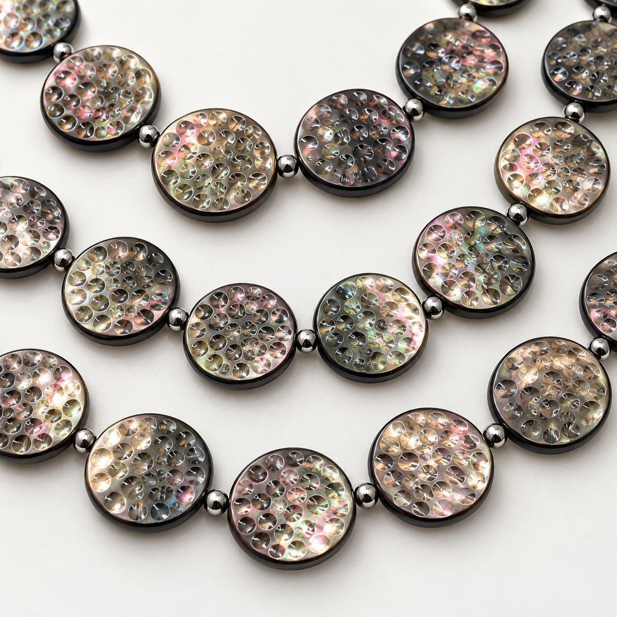 Tahitian Black Lip Oyster Shell Beads 3D Bubble Texture - Never Dyed or Color Enhanced - Iridescent Double Sided Coin 20mm - 16 Pcs (G402)