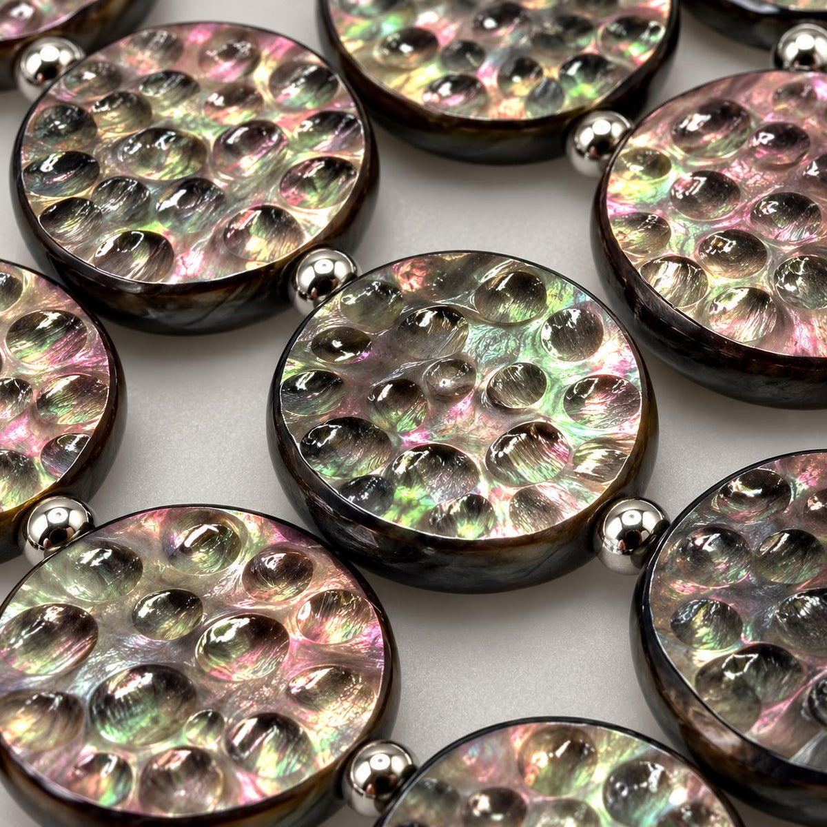 Tahitian Black Lip Oyster Shell Beads 3D Bubble Texture - Never Dyed or Color Enhanced - Iridescent Double Sided Coin 20mm - 16 Pcs (G402)