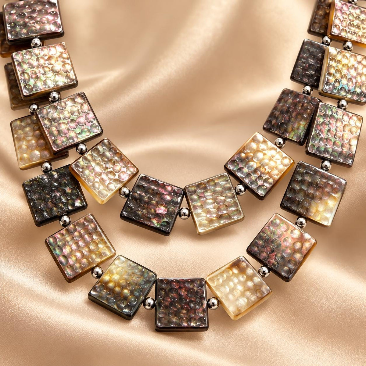 Tahitian Black Lip Oyster Shell Beads 3D Bubble Texture - Never Dyed or Color Enhanced - Iridescent Double Sided Square 20mm-  16 Pcs (G401)